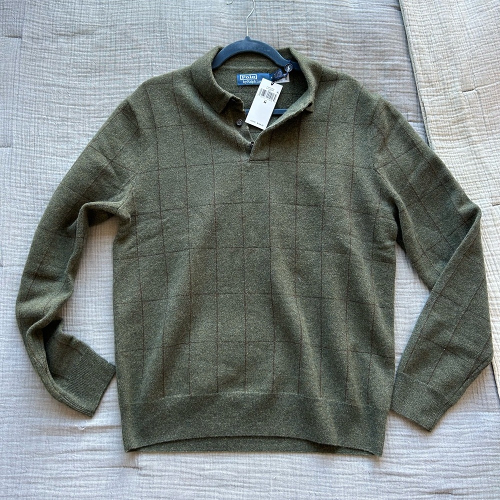 Brand new with tags men’s size M wool shirt. Current season paid $268